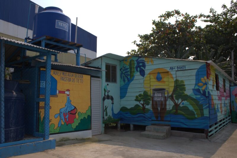 Estruturas coloridas promovem projeto Água Segura