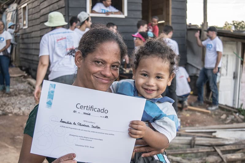 Dia de Doar 2025: saiba como contribuir com a missão da TETO