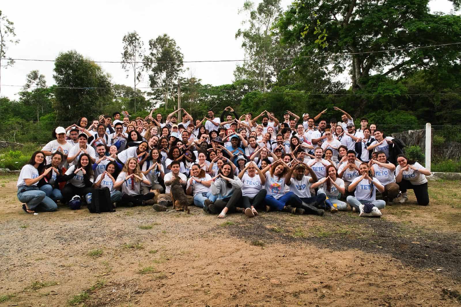 Encontro Nacional de Voluntariado da TETO Brasil mobiliza construção de 12 moradias no RS