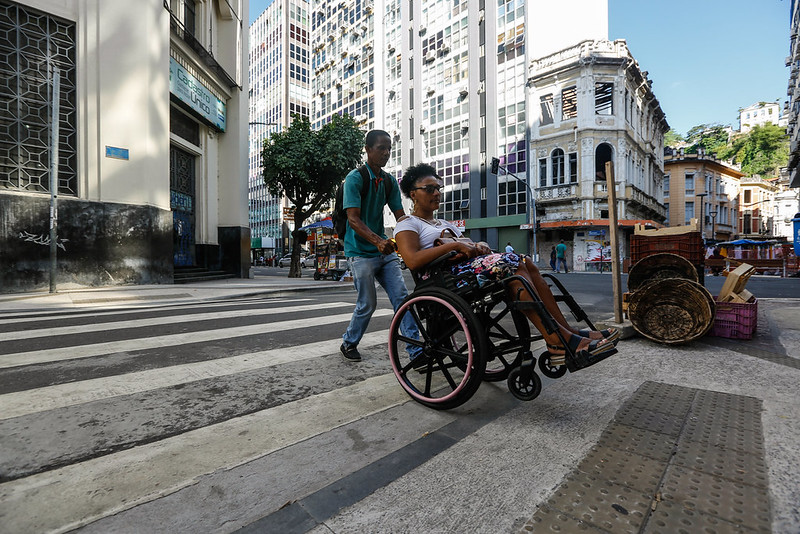 Rua Miguel Calmon foi repensada para também atender necessidades em acessibilidade. Foto: Rafael Martins | WRI Brasil