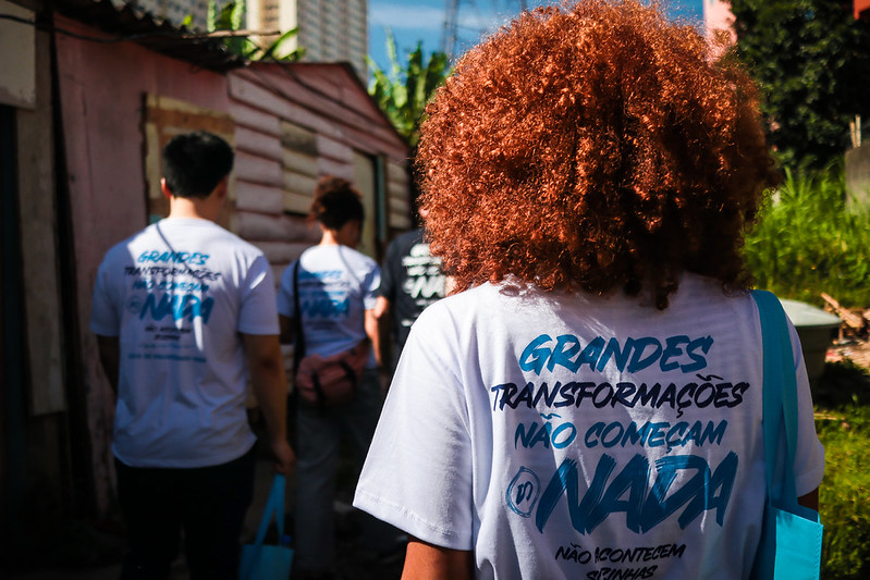 Dia da Camiseta da TETO: juventude que veste a causa